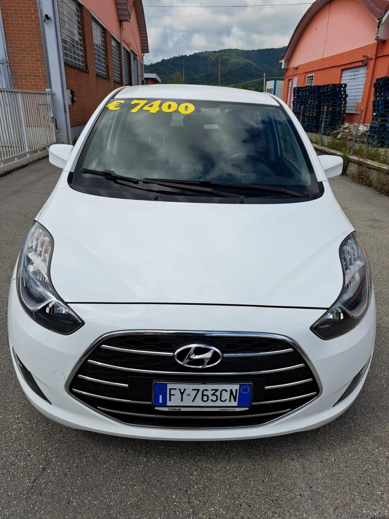 HYUNDAI IX20 1.6 MPI ECONEXT APP MODE GPL € 6900