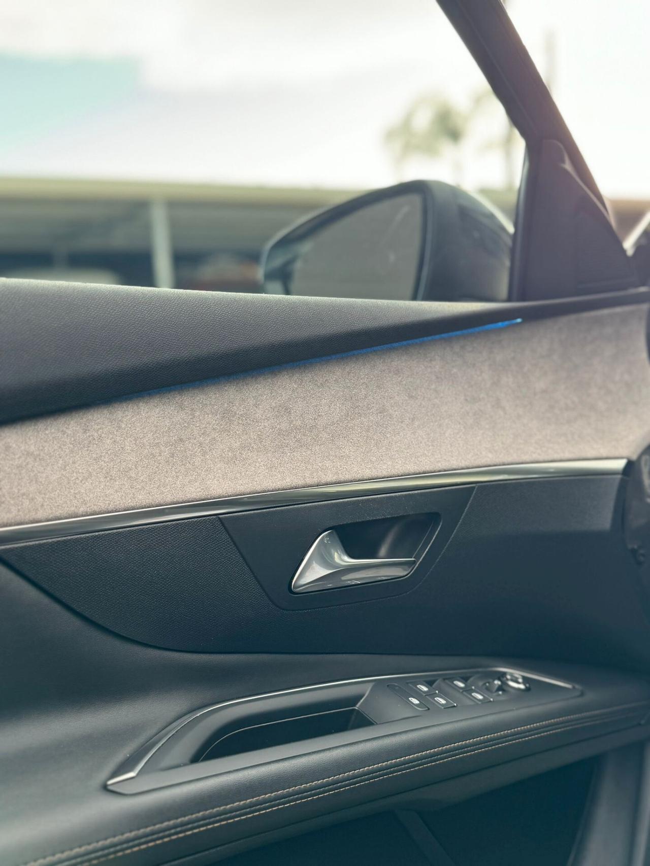 Peugeot 3008 BlueHDi 130 S&S EAT8 GT FULL OPTIONAL