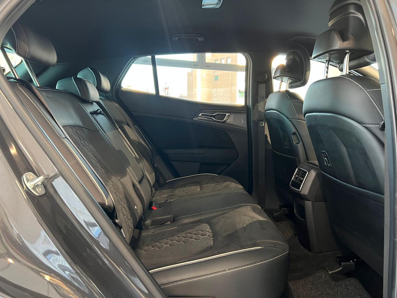 Kia Sportage 1.6 TGDi HEV AT GT-line