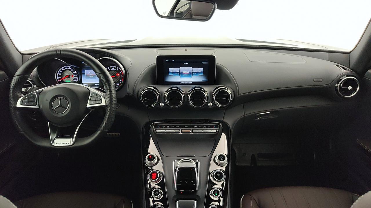 Mercedes-Benz AMG GT 4.0 462cv auto