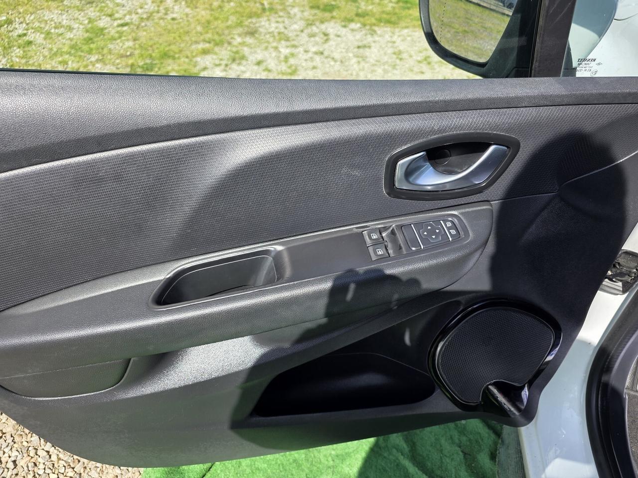 Renault Clio 0.9 BGPL my2018(GARANTITA-IVA INCL)