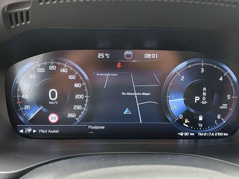 Volvo XC60 XC60 B4 (d) AWD 197CV GEARTRONIC R DESIGN