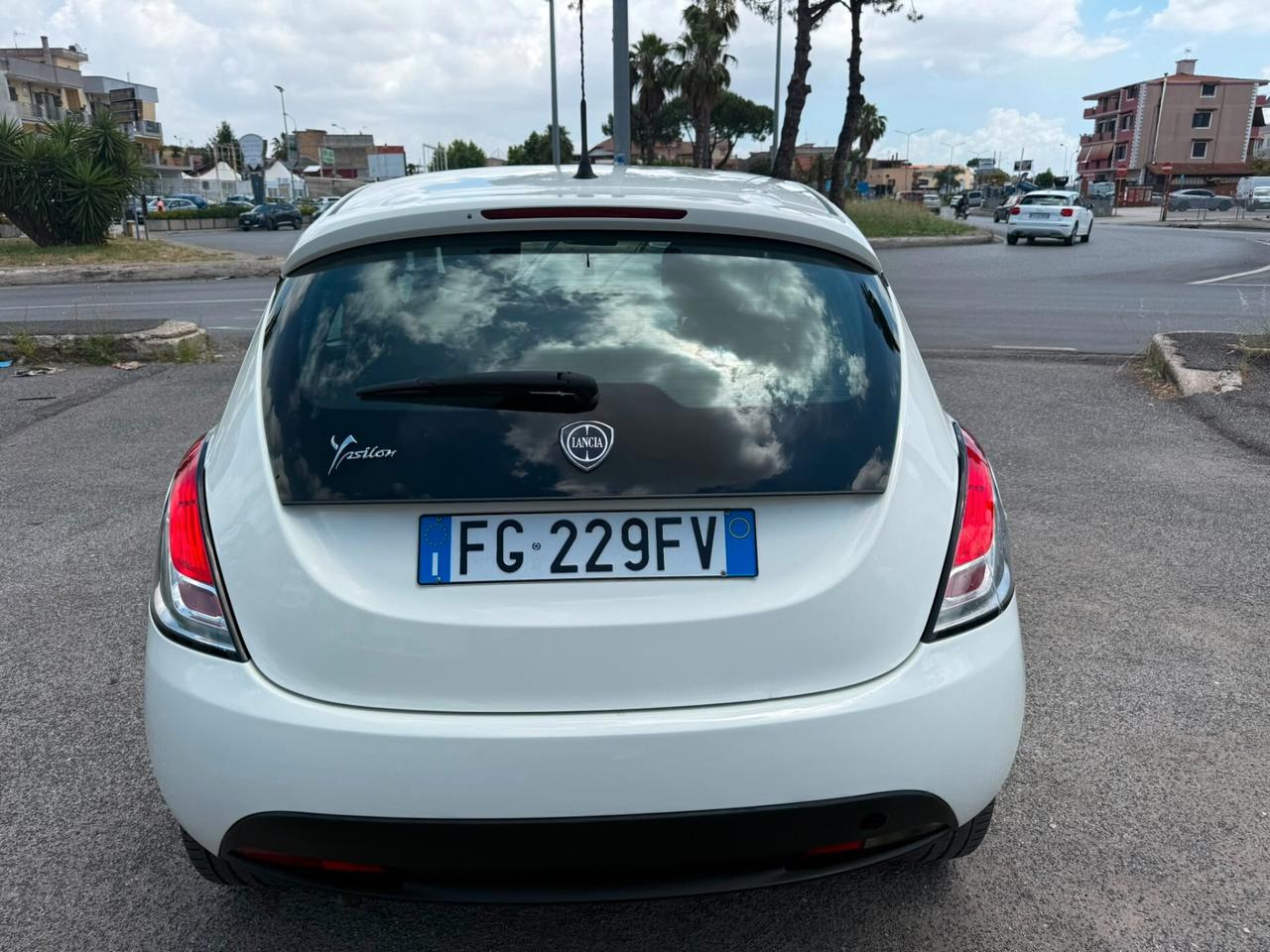 LANCIA YPSILON 1.2BENZINA-GPL 69CV SOLO118MILAKM