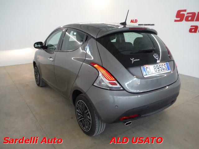 LANCIA Ypsilon 1.0 FireFly 5 porte S&S Hybrid Ecochic Gold