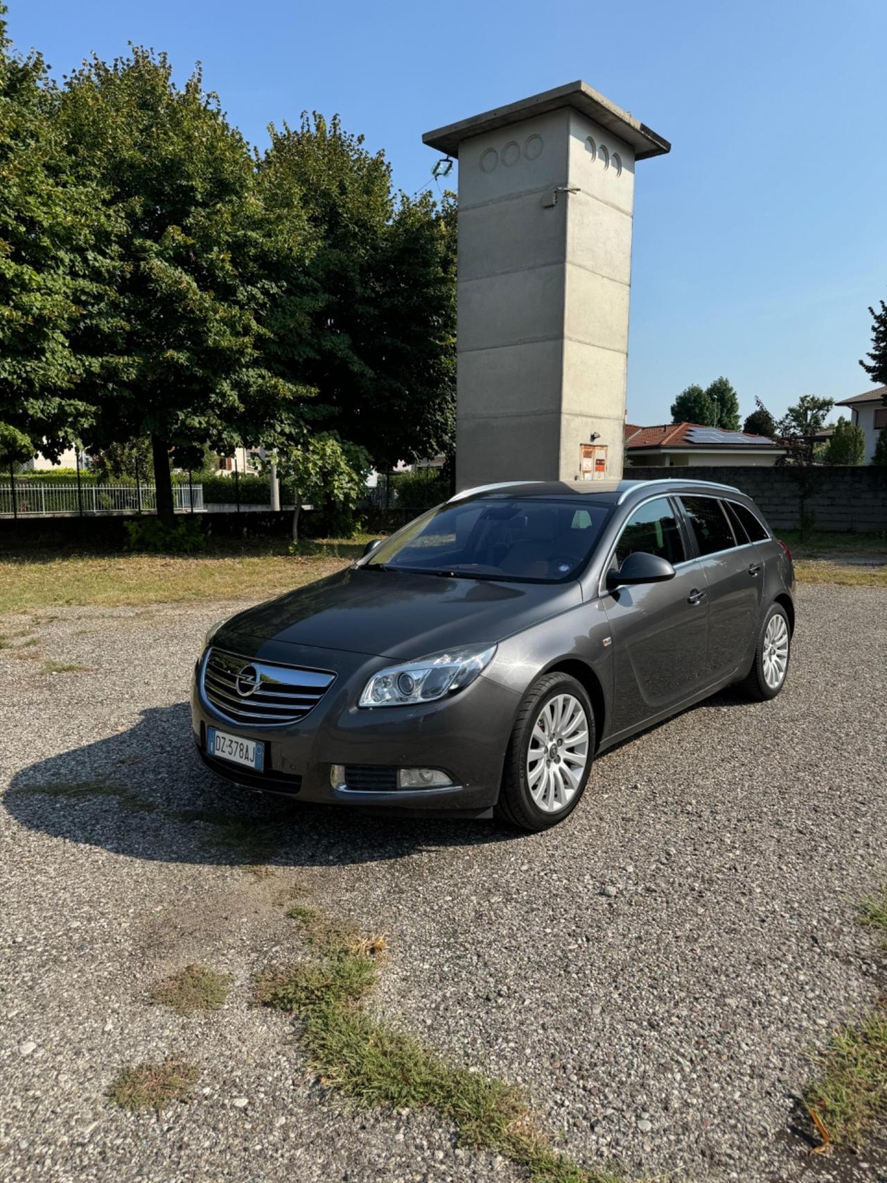 Opel Insignia 2.0 CDTI Automatico