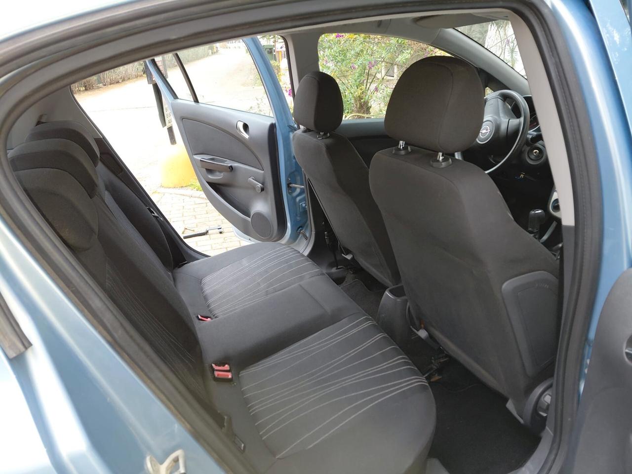 Opel Corsa 1.2 5 porte Enjoy