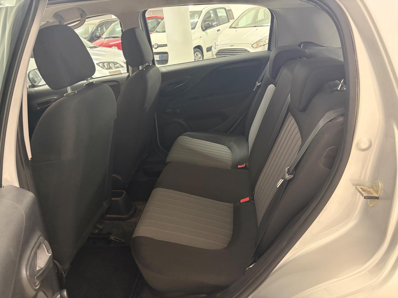 Fiat Punto 1.4 8V 5 porte Easypower Street