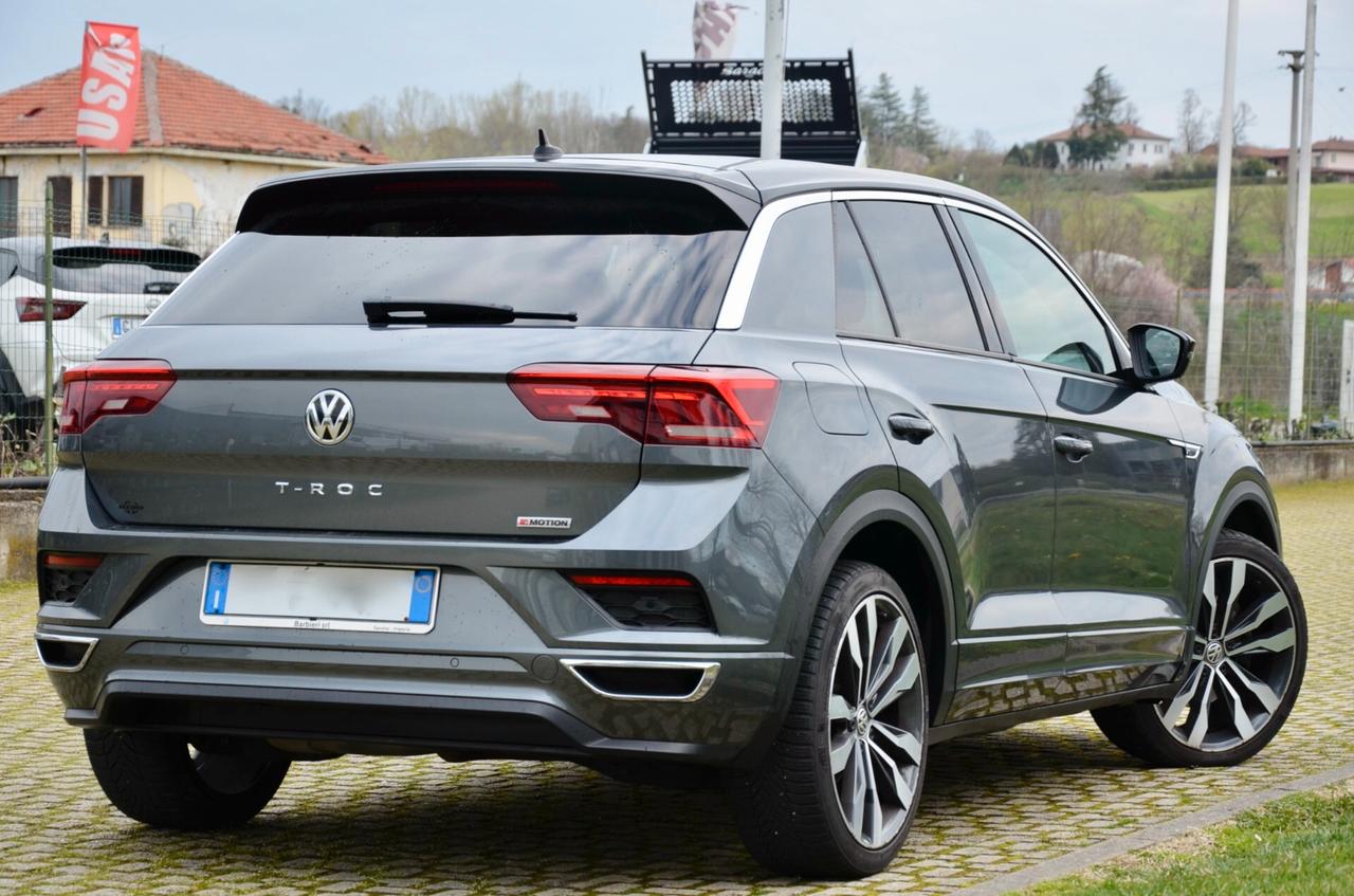 VOLKSWAGEN T-ROC 2.0 TDI R-LINE 4MOTION 150cv DSG, UFF ITALIANA, SERVICE VW, FULL LED, NAVI, LUCI AMBIENTE, 19", PERMUTE