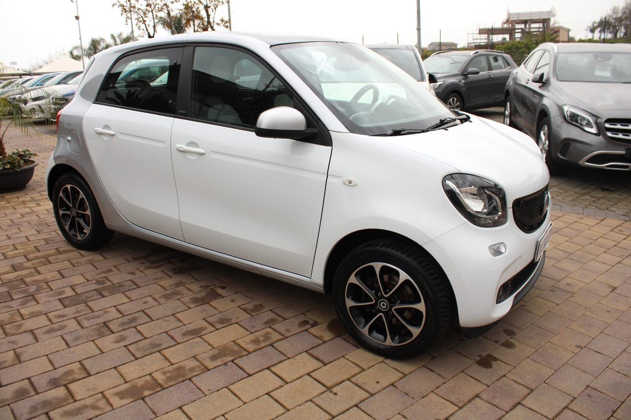 Smart ForFour 70 1.0 Prime