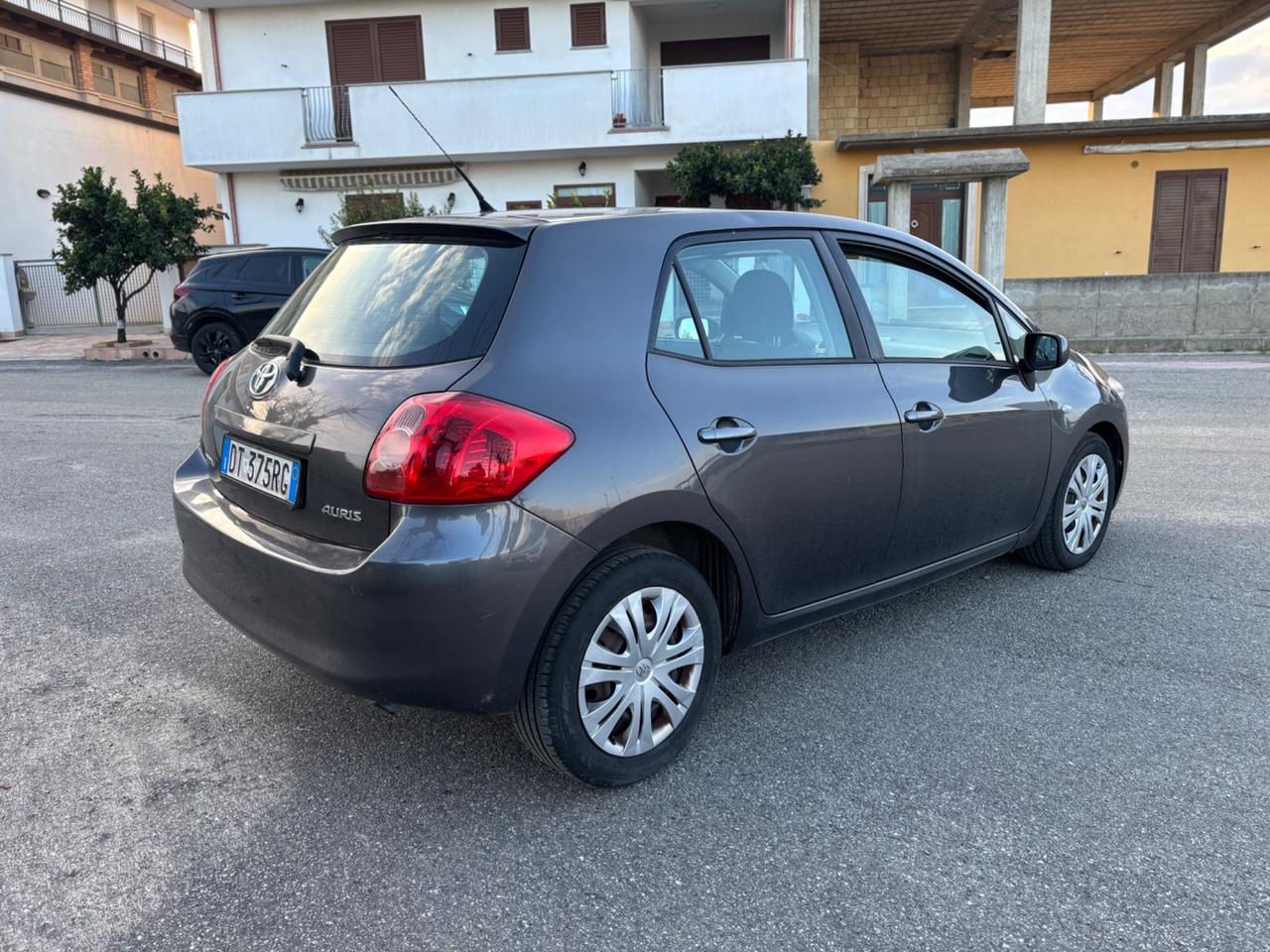 Toyota Auris 1.4 D-4D 5 porte