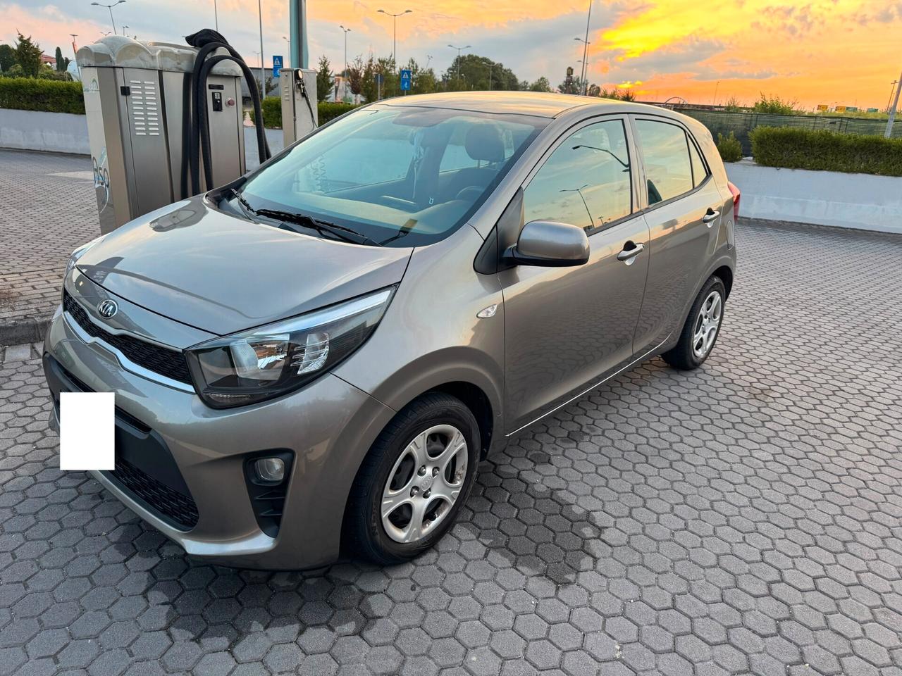 Kia Picanto 1.0 Benzina 12V 5 porte X Line OK NEO PATENTATI