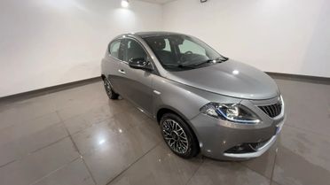 Lancia Ypsilon 1.0 FireFly 5 porte S&S Hybrid Platino