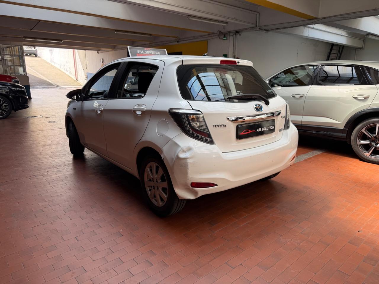 Toyota Yaris 1.5 Hybrid Neopatentati Euro 5