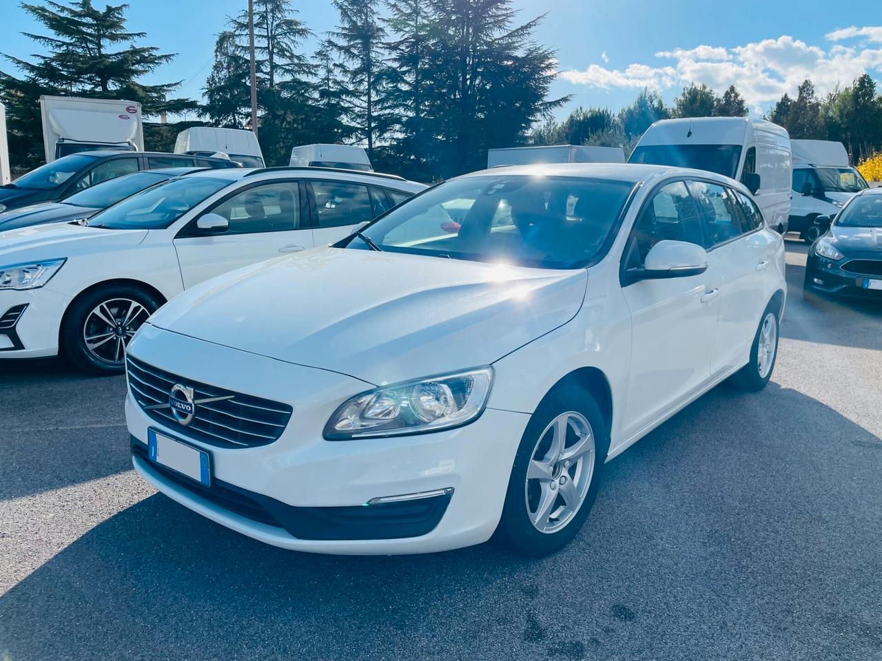 Volvo V60 D2 1.6 Momentum