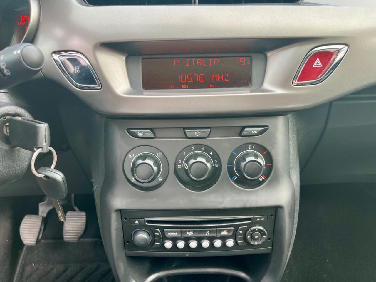 Citroen C3 1.2benz 2014 65.000km per neopatentati