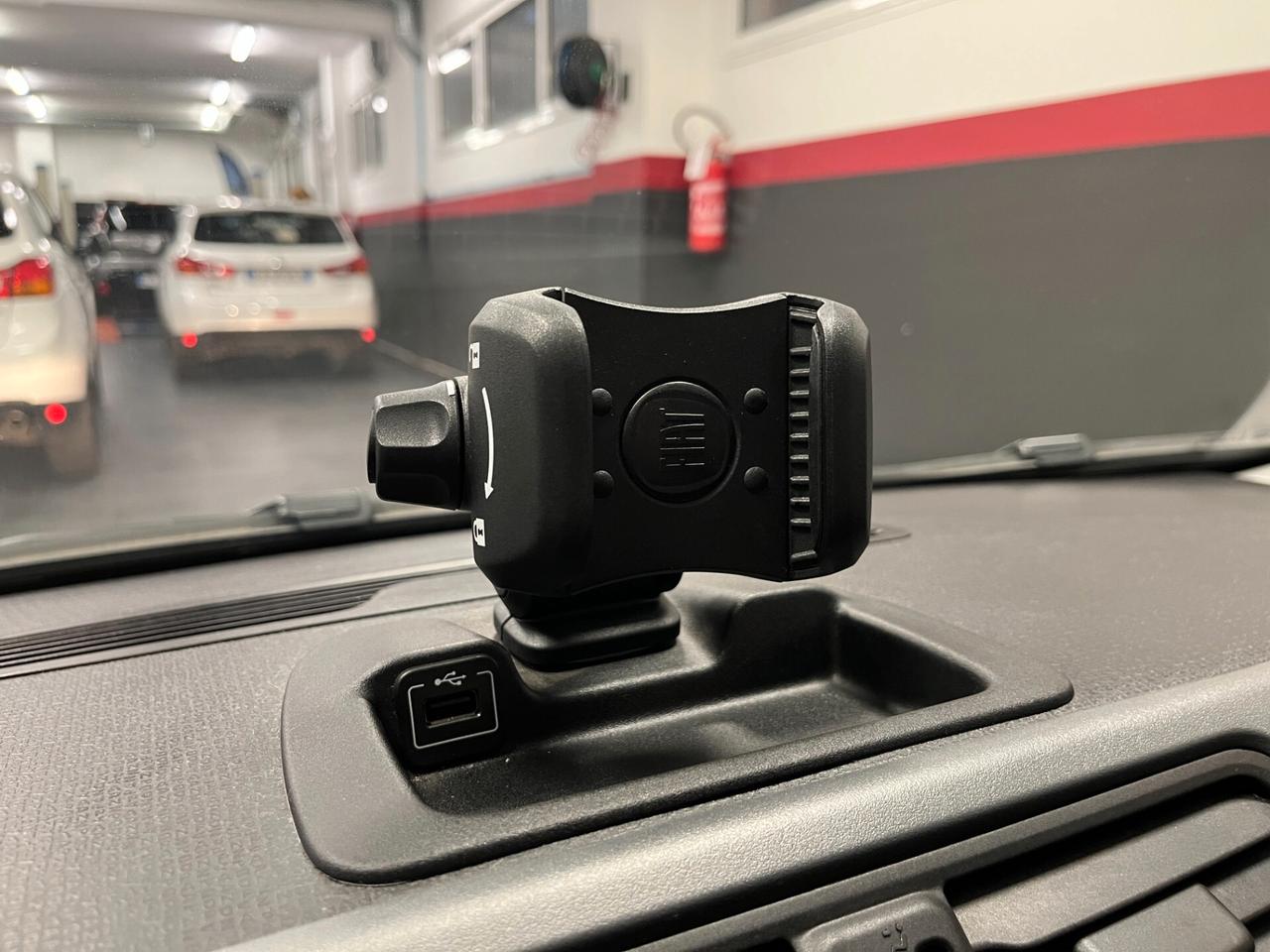 Fiat Panda 1.0 Hybrid City Cross