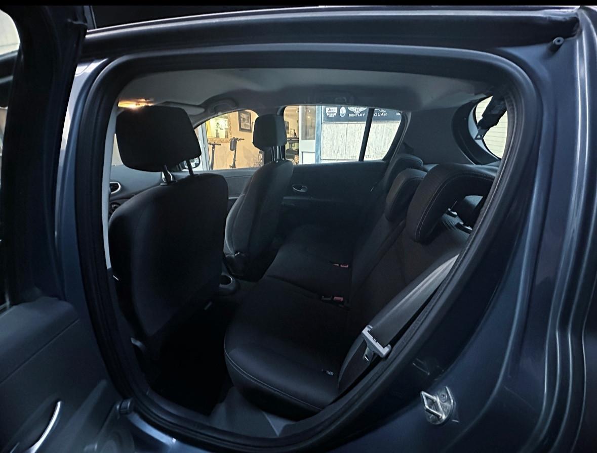 Renault Clio 1.2 16V 5 porte Dynamique/UNIP