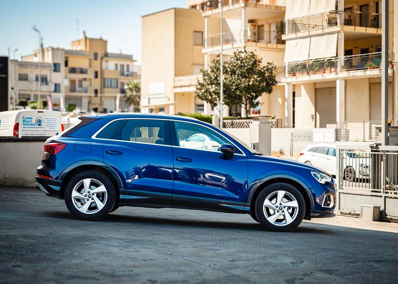 Audi Q3 35 TDI S tronic Business Advanced