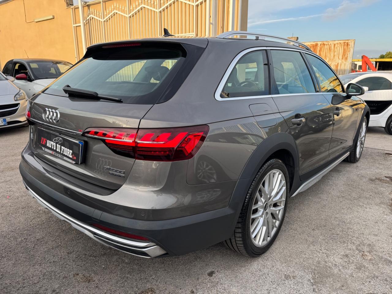 Audi A4 allroad 40 TDI 204 CV QUATTRO Identity Contrast