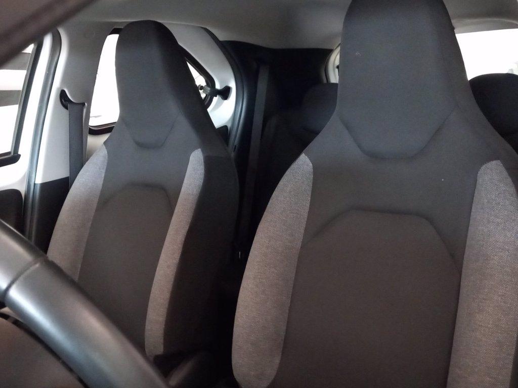 TOYOTA Aygo x 1.0 active 72cv del 2022