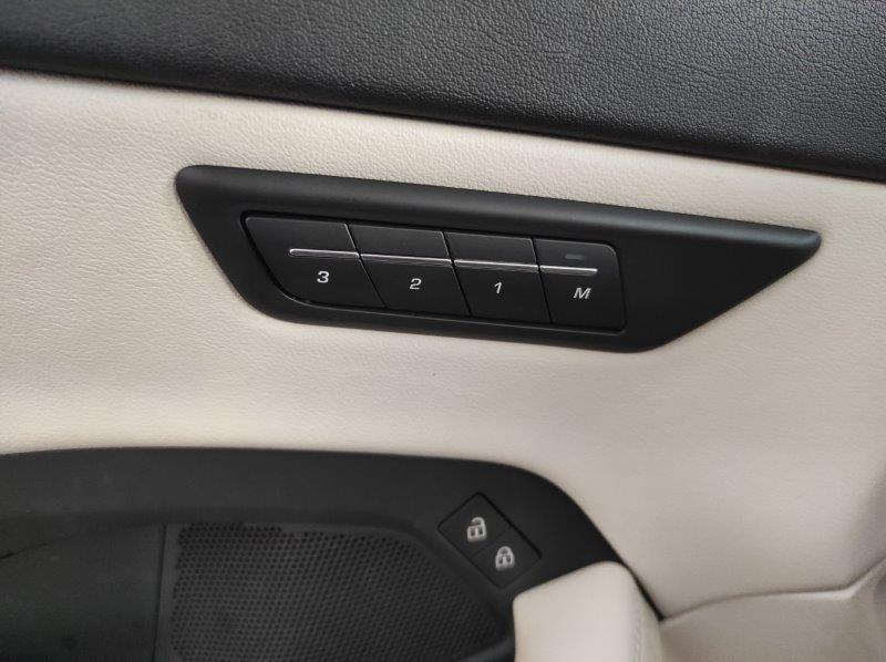 JAGUAR E-Pace (X540) - E-Pace 2.0D I4 163 CV AWD Auto SE