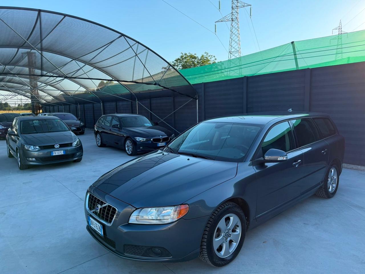 Volvo V70 2.4 D5 Summum