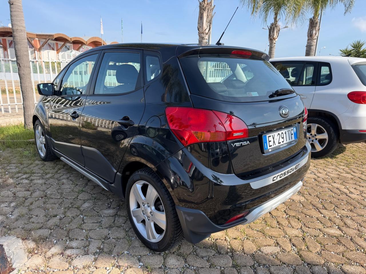 Kia Venga 1.4 CRDi 90CV Cool Crossover