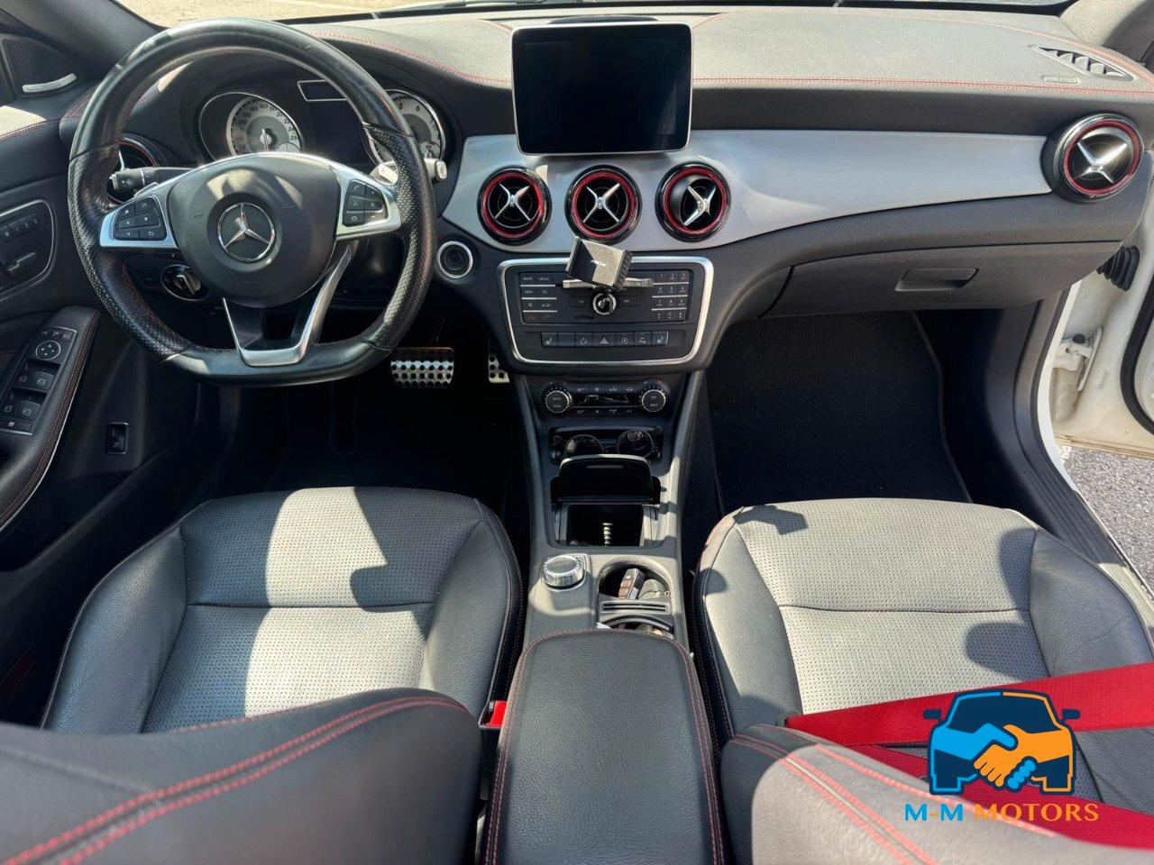 Mercedes CLA Berlina CLA 250 Premium 4matic auto