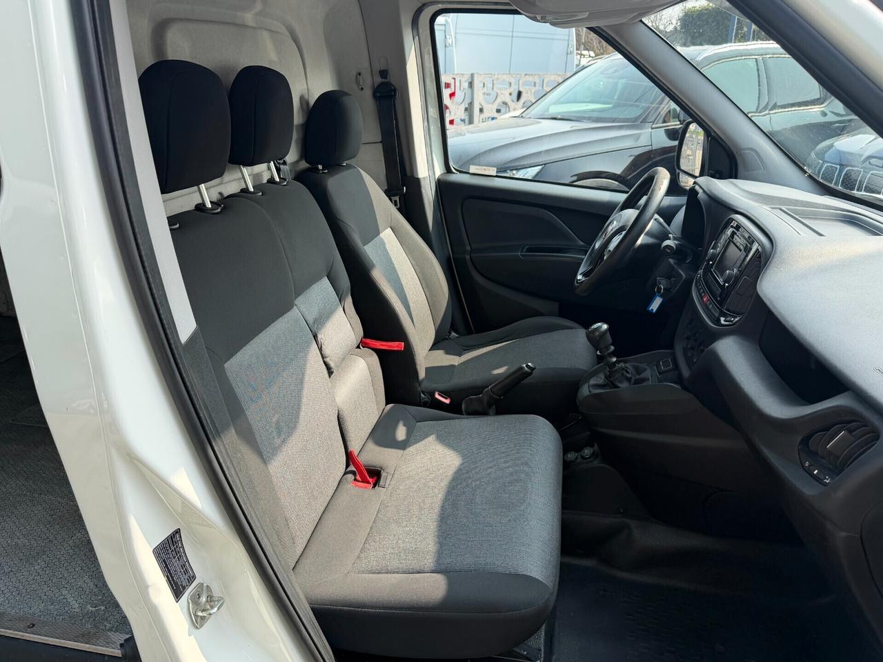 Fiat Doblò 1.6 120CV Maxi PREZZO FINITO! 3 POSTI