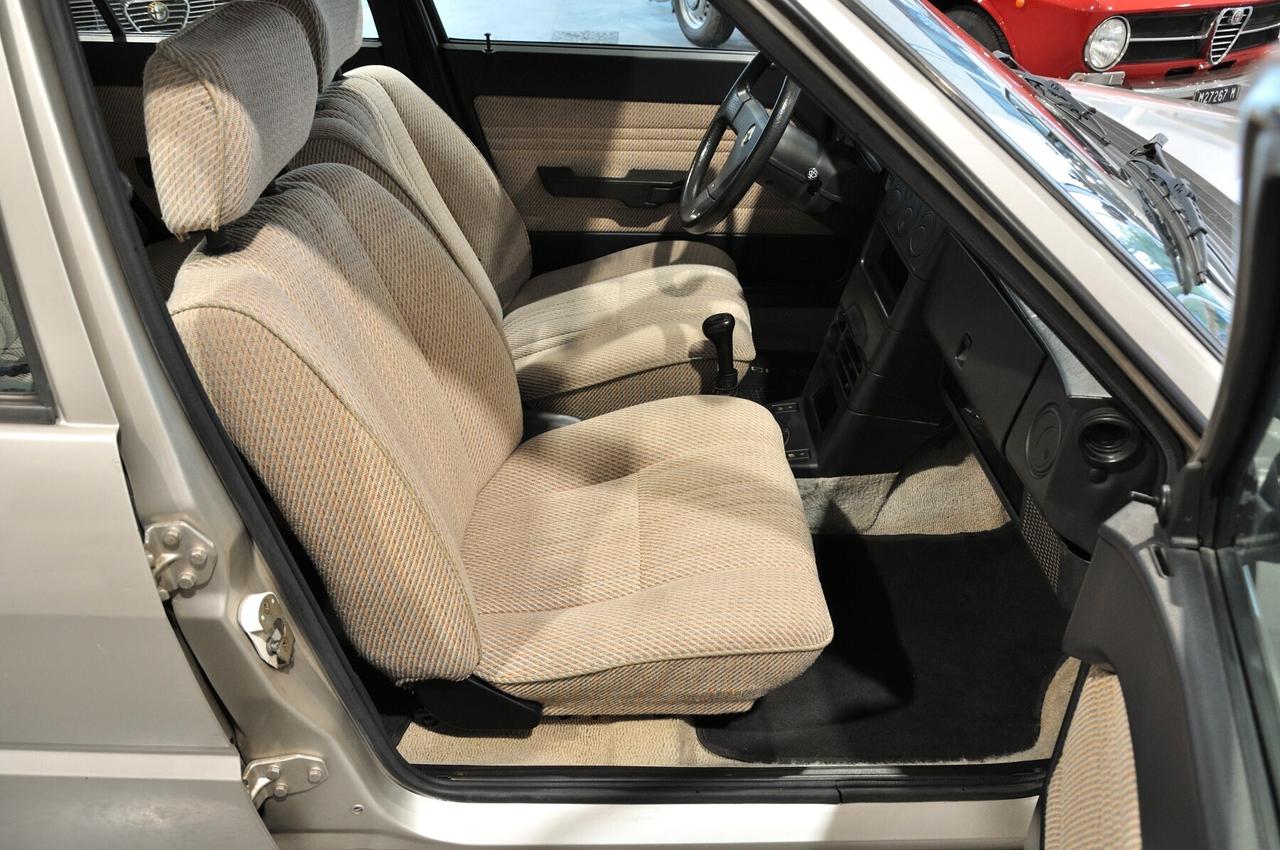 Alfa Romeo 33 1.3 S ASI RIAR