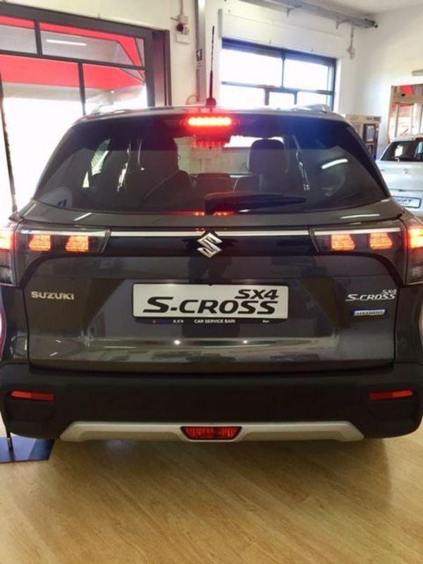 Suzuki S-Cross 1.4 Hybrid Top+