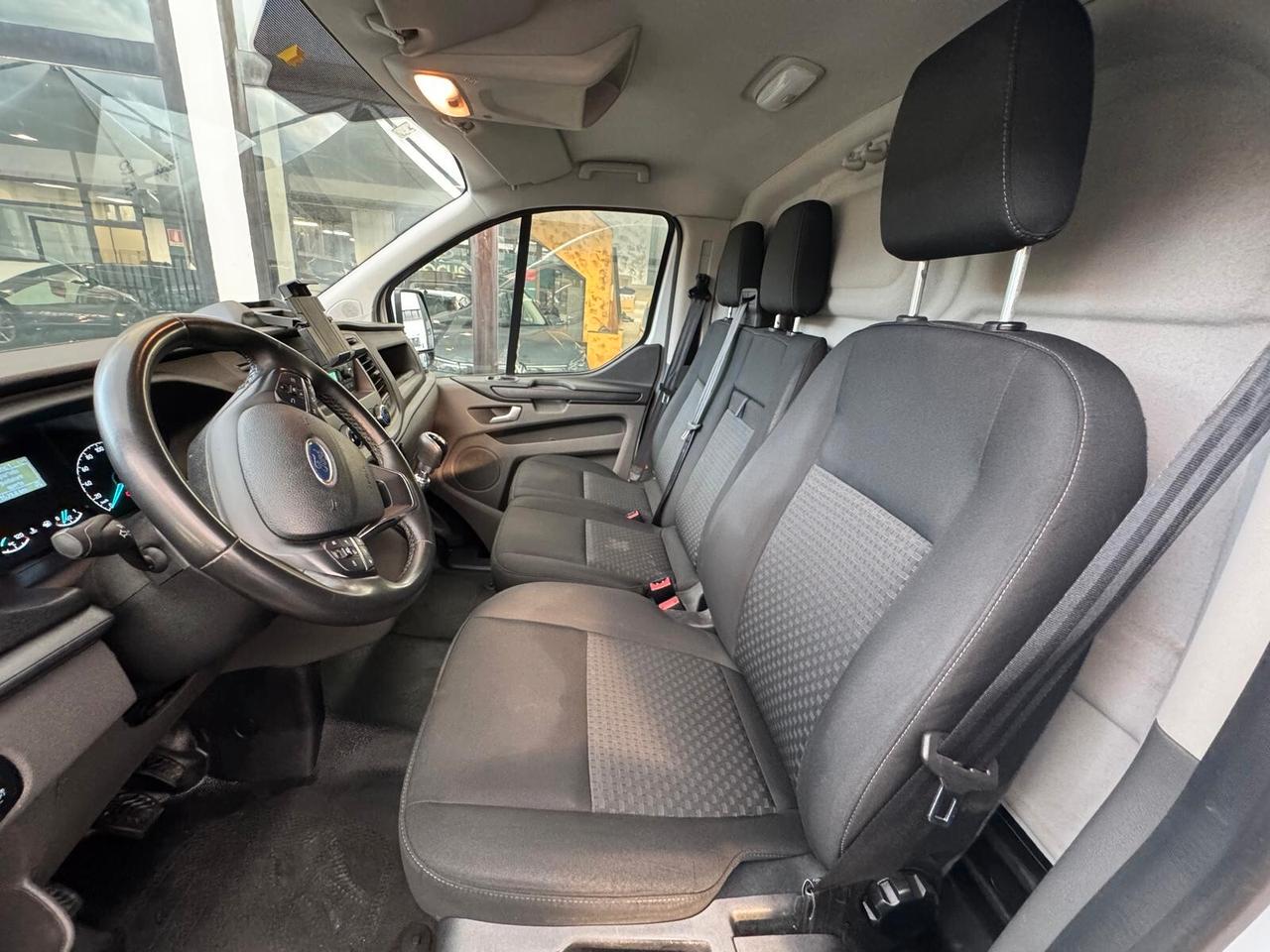 Ford Transit Custom 300 2.0 EcoBlue Hybrid 130 PL Furgone Trend