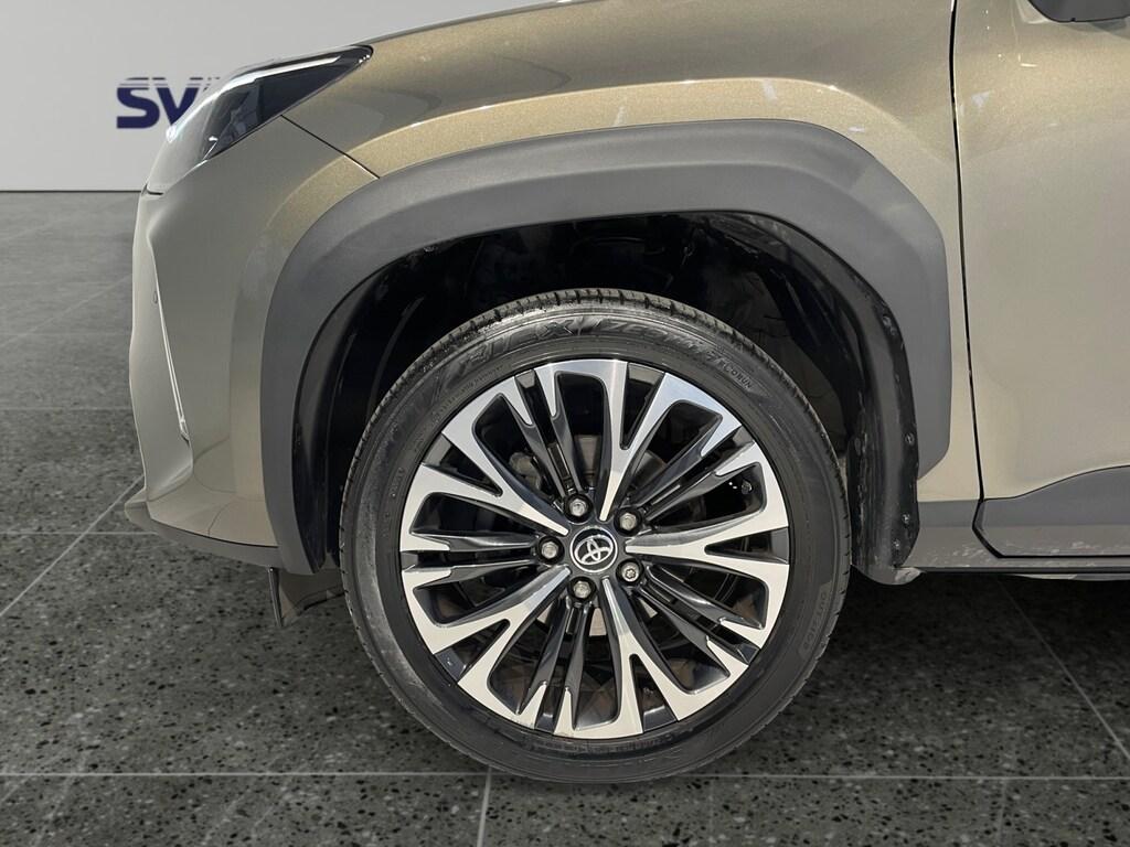 Toyota Yaris Cross 1.5 Hybrid 116CV e-CVT Lounge (FHEV)