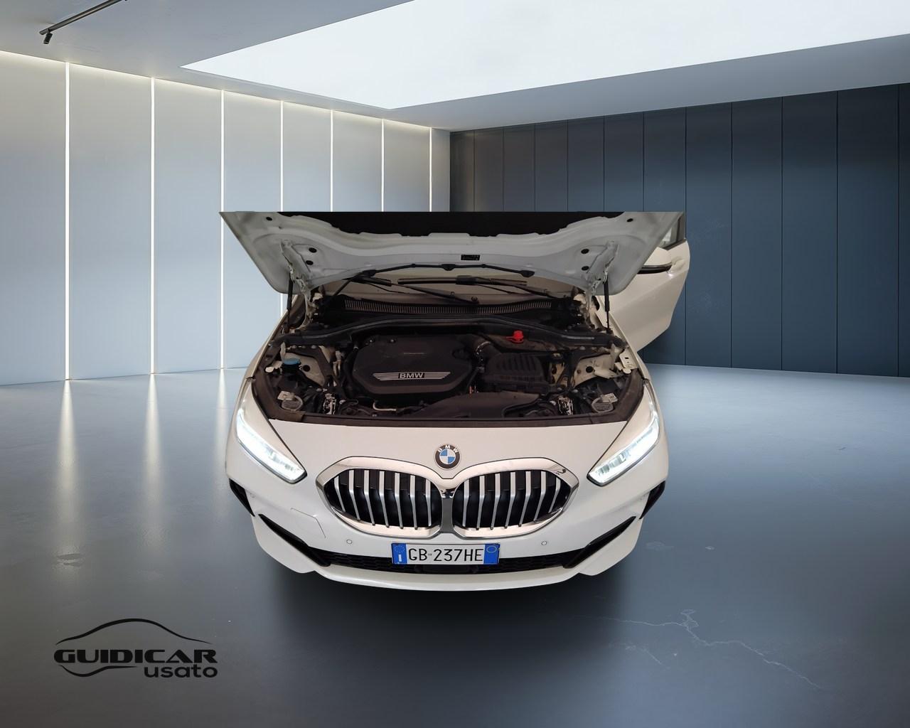 BMW Serie 1 F40 - 116d Msport auto