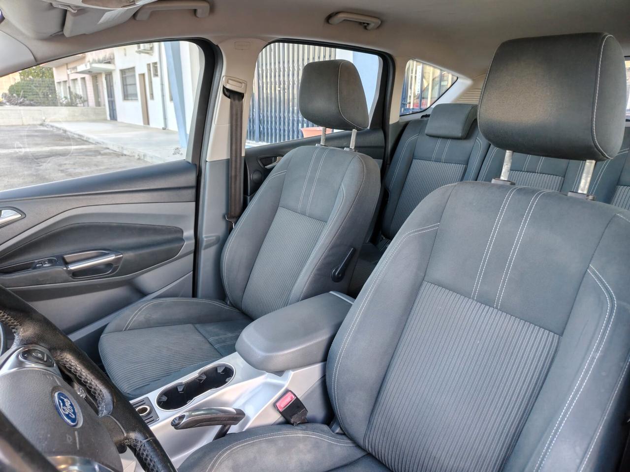 Ford C-Max 1.6 TDCi 115CV Titanium