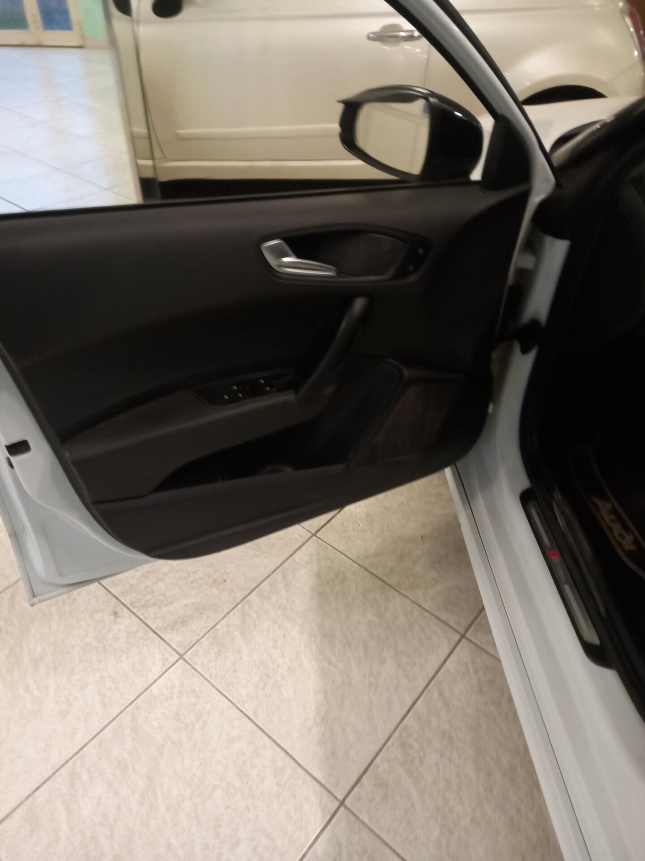 Audi A1 1.6 TDI S tronic Attraction