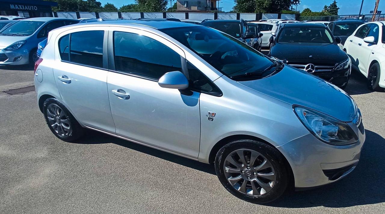 Opel Corsa 1.3 CDTI 75CV LEGGI!