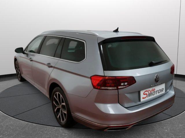 VOLKSWAGEN Passat Variant 2.0 TDI SCR EVO DSG Executive Certificata