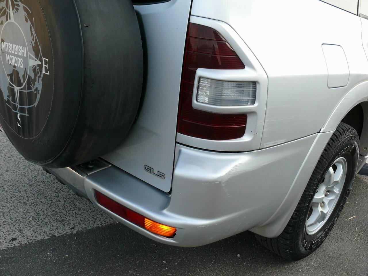 Mitsubishi Pajero 3.2 16V DI-D 5p. GLS2 Autocarro