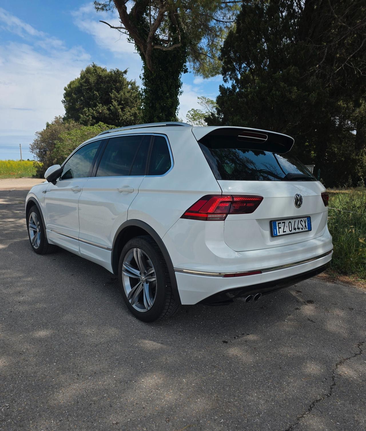 Volkswagen Tiguan 2.0 TDI R-Line
