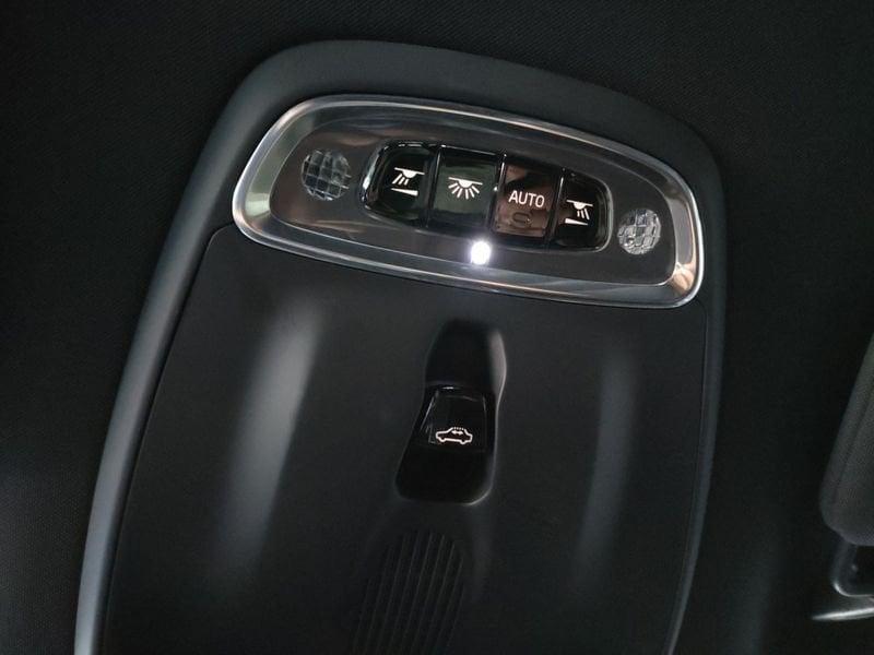 Volvo XC90 2.0 d5 R-design c22 awd 235cv 7p.ti geartronic my18
