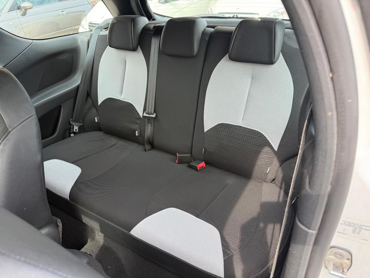 DS3 1.4 DIESEL 68CV ANNO 2010-OK NEOPATENTATI