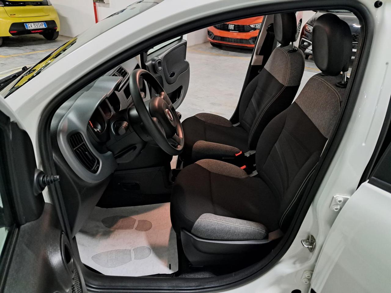 Fiat Panda 1.0 FireFly Hybrid Street N1 Autocarro 4 Posti