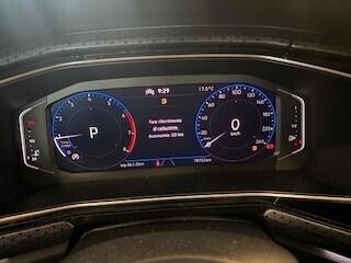 Volkswagen T-Cross 1.0 TSI 110 CV DSG Sport R-Line