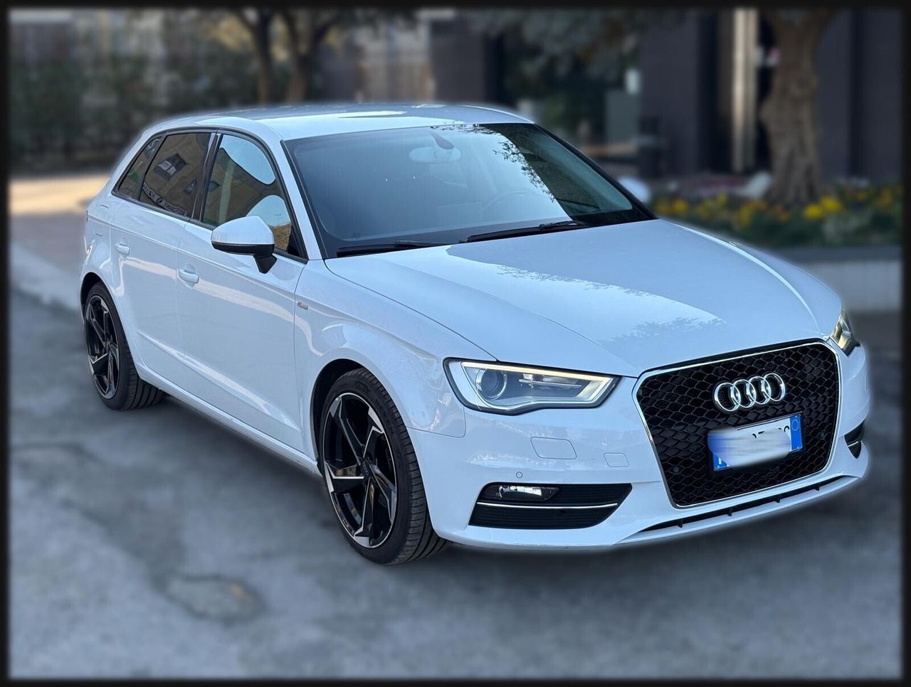 Audi A3 2015 photo 3