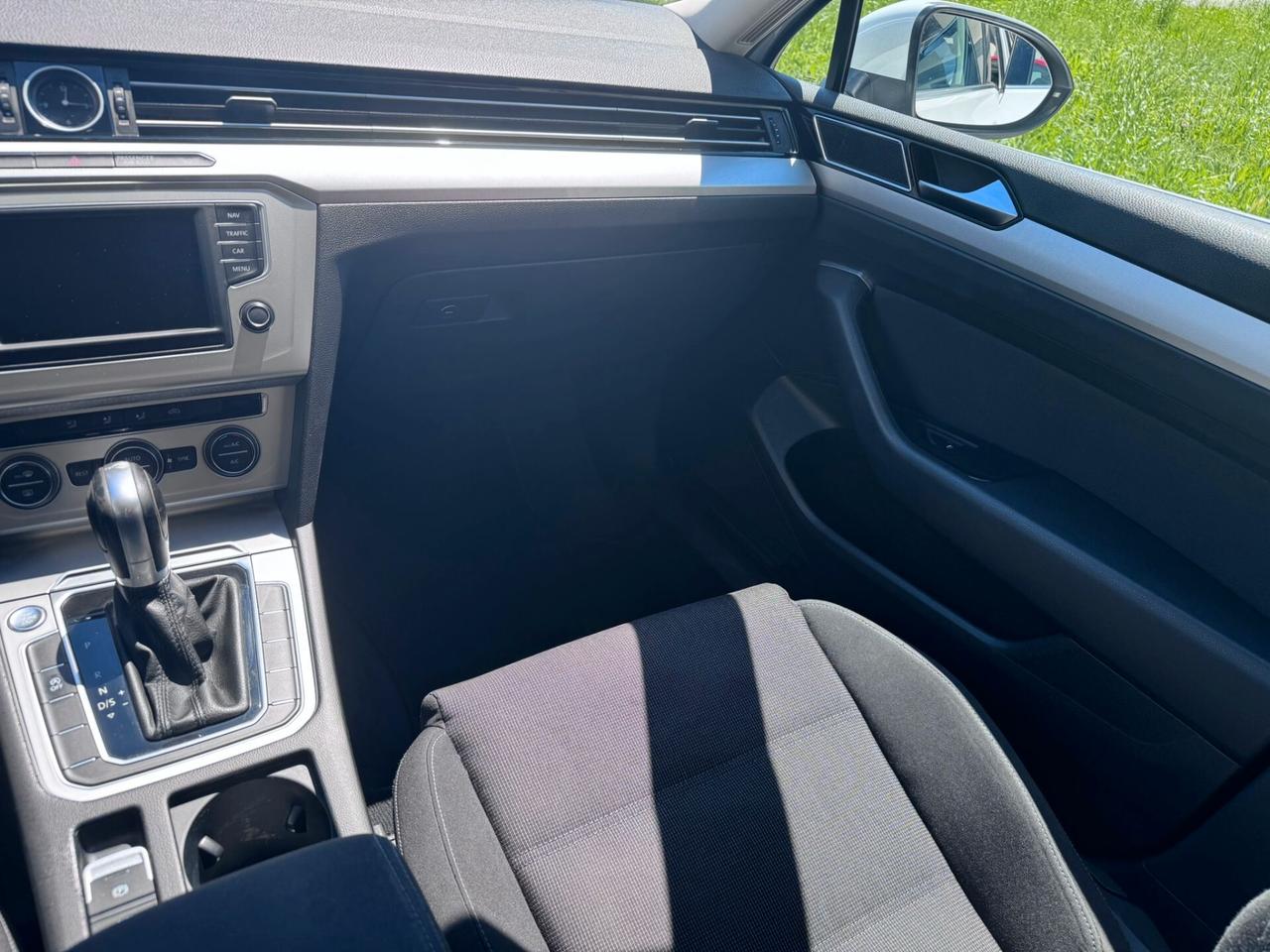 Volkswagen Passat 2.0 TDI 150 CV SCR DSG Business