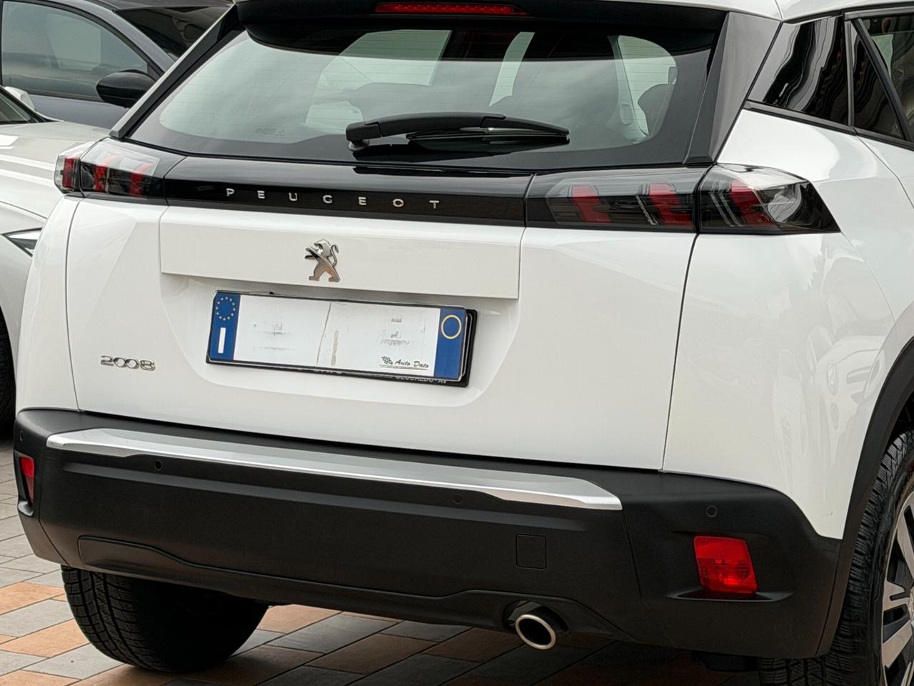 Peugeot 2008 1.5 BLUEHDI 110 cv. ACTIVE