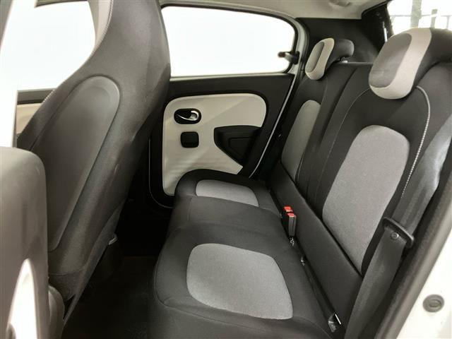 RENAULT Twingo 22kWh Equilibre