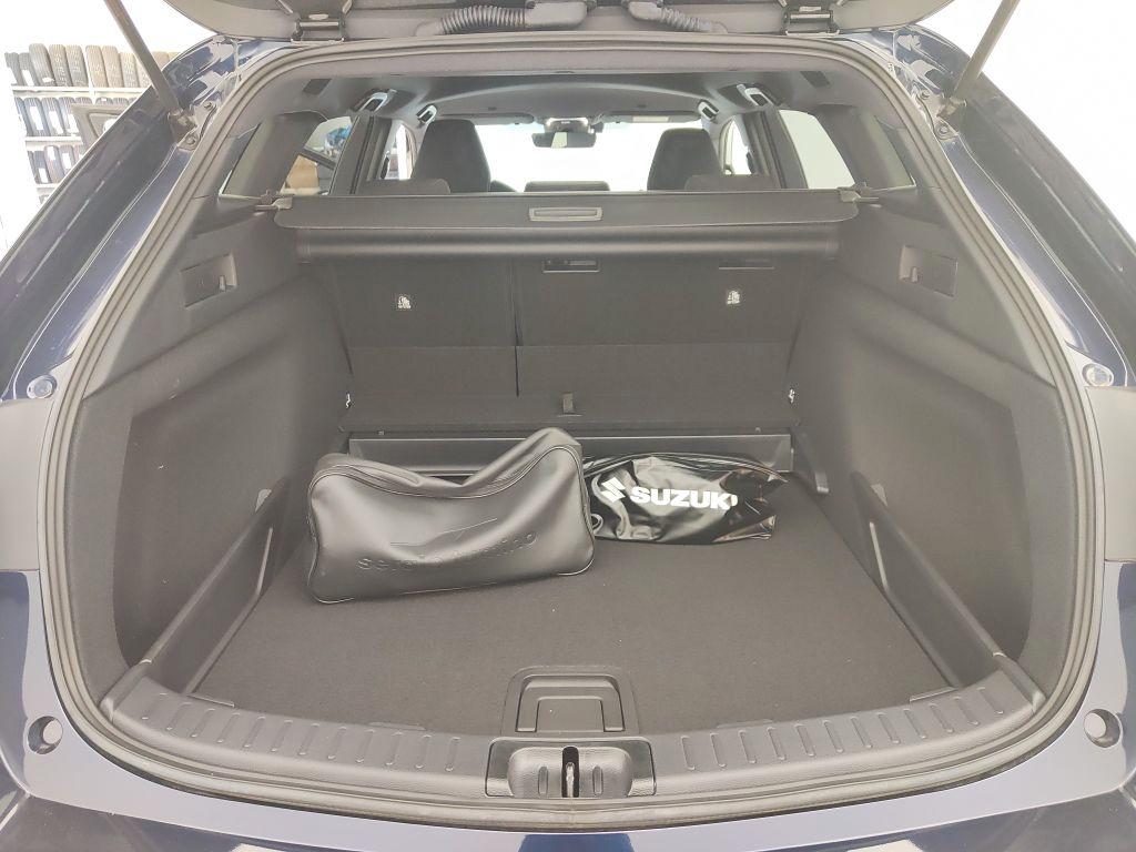 SUZUKI SWACE HYBRID 1.8 COOL