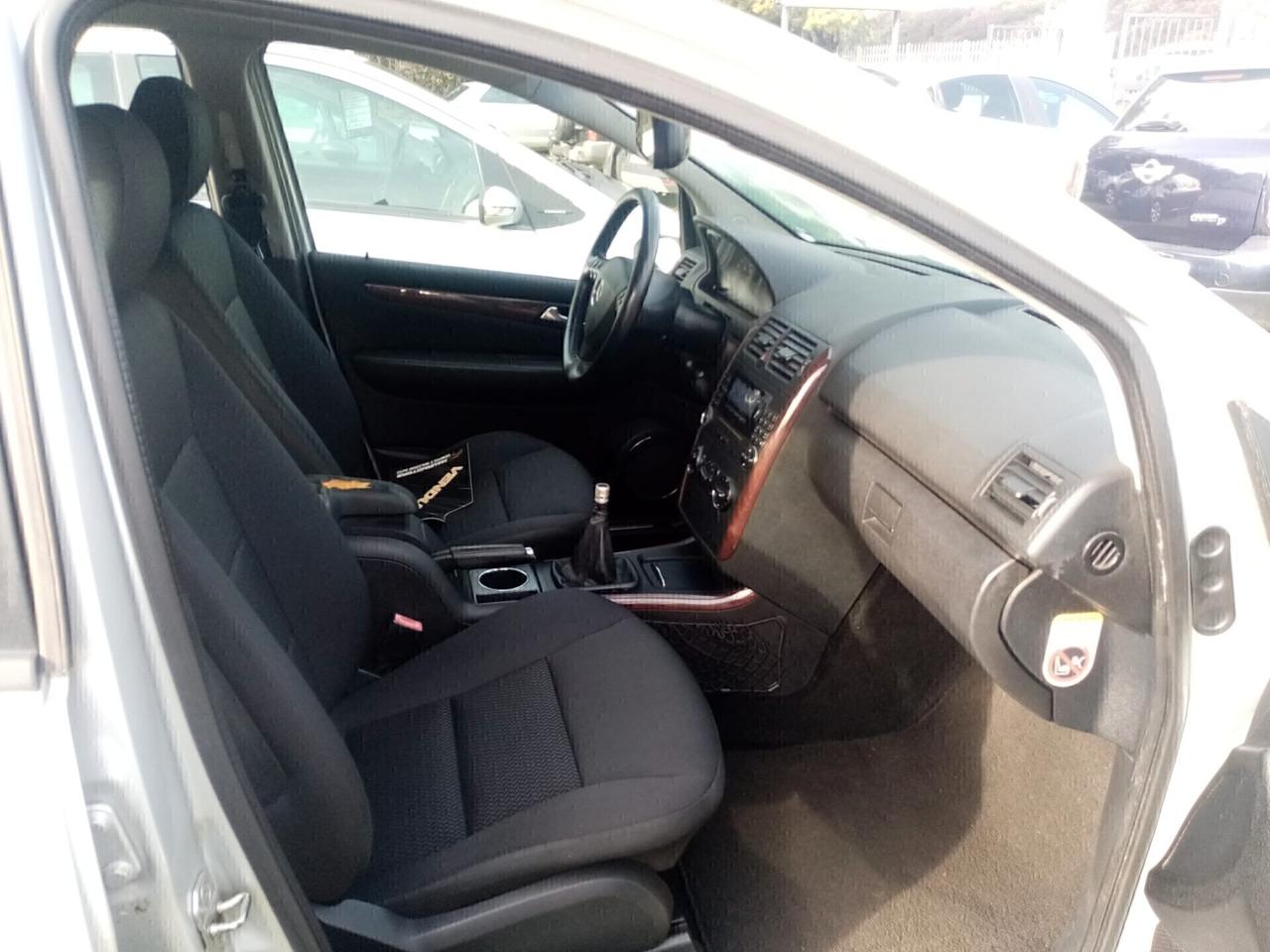 MERCEDES CLASSE A 180 CDI AVANTGARDE EDITION 10